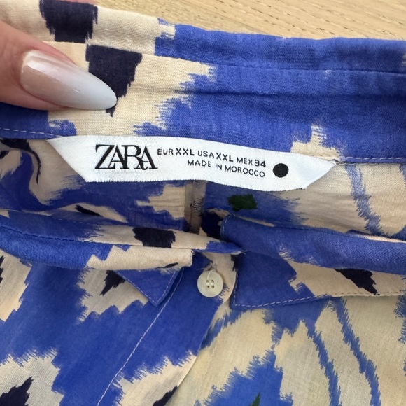 Zara Blue and Tan Geometric Blouse - Picture 2 of 3
